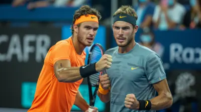 Australian Open Semifinals: Can the Dark Horses Continue Their Dream Run?