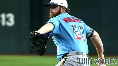 Brandon Woodruff leaves start early again with apparent injury