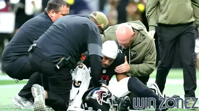 Michael Penix Exits Game with Knee Injury After Awkward Hit