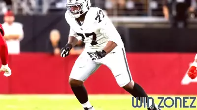 Titans hosted former Raiders starting OT on visit